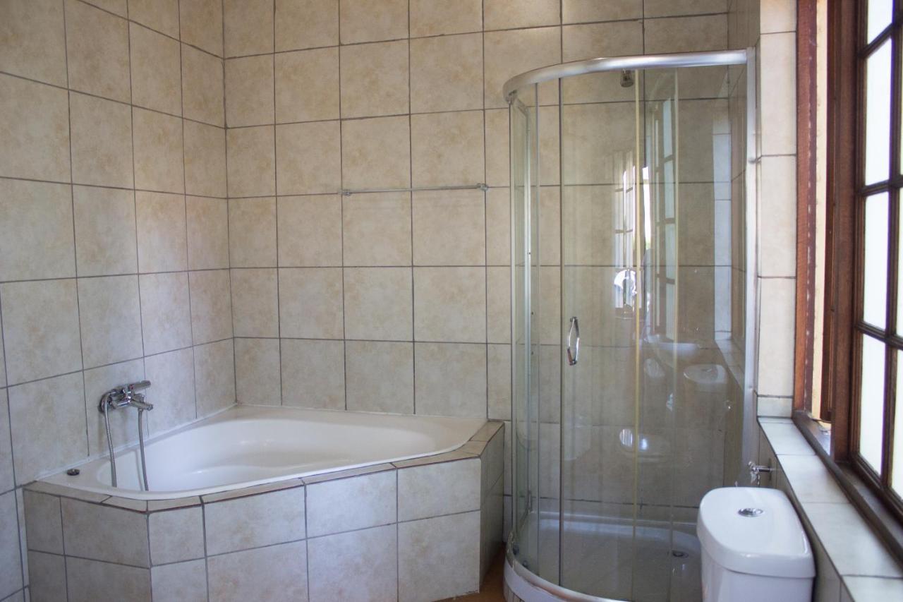 Maple Guest House Pretoria-Noord Zewnętrze zdjęcie